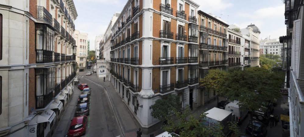 Modern Flats In Justicia By Allo Housing Madrid Exterior photo